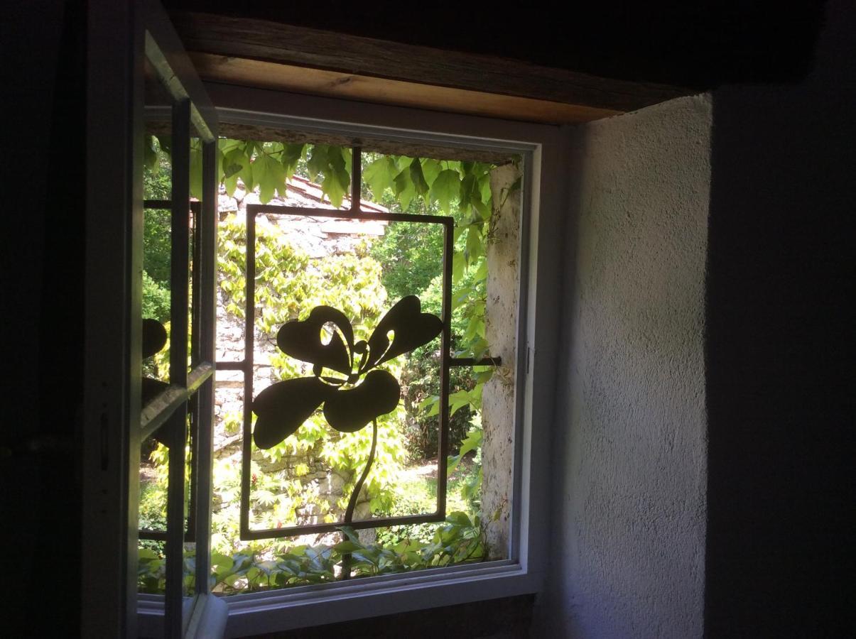Le Clos Pastel Virac Exterior foto