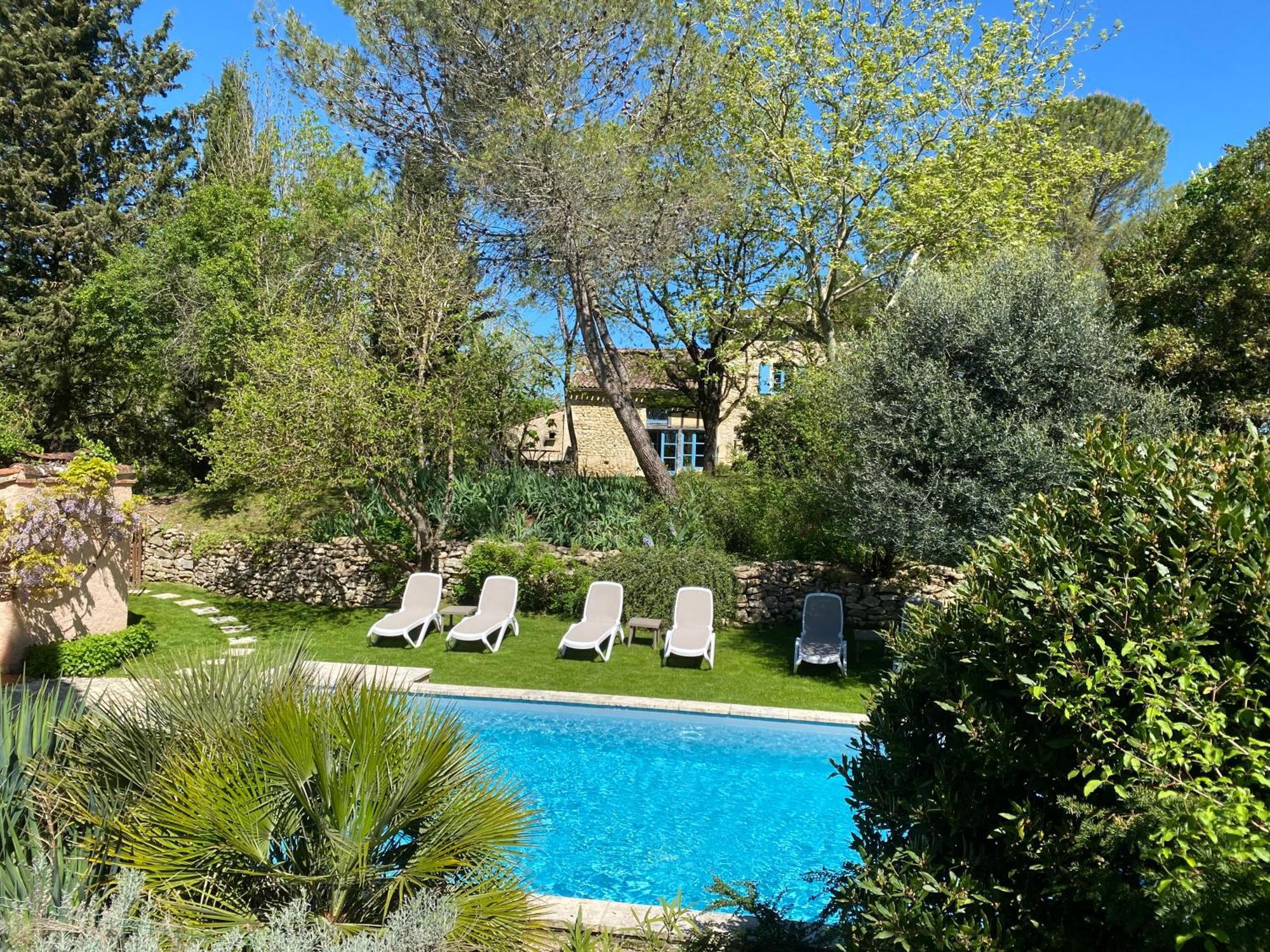 Le Clos Pastel Virac Exterior foto