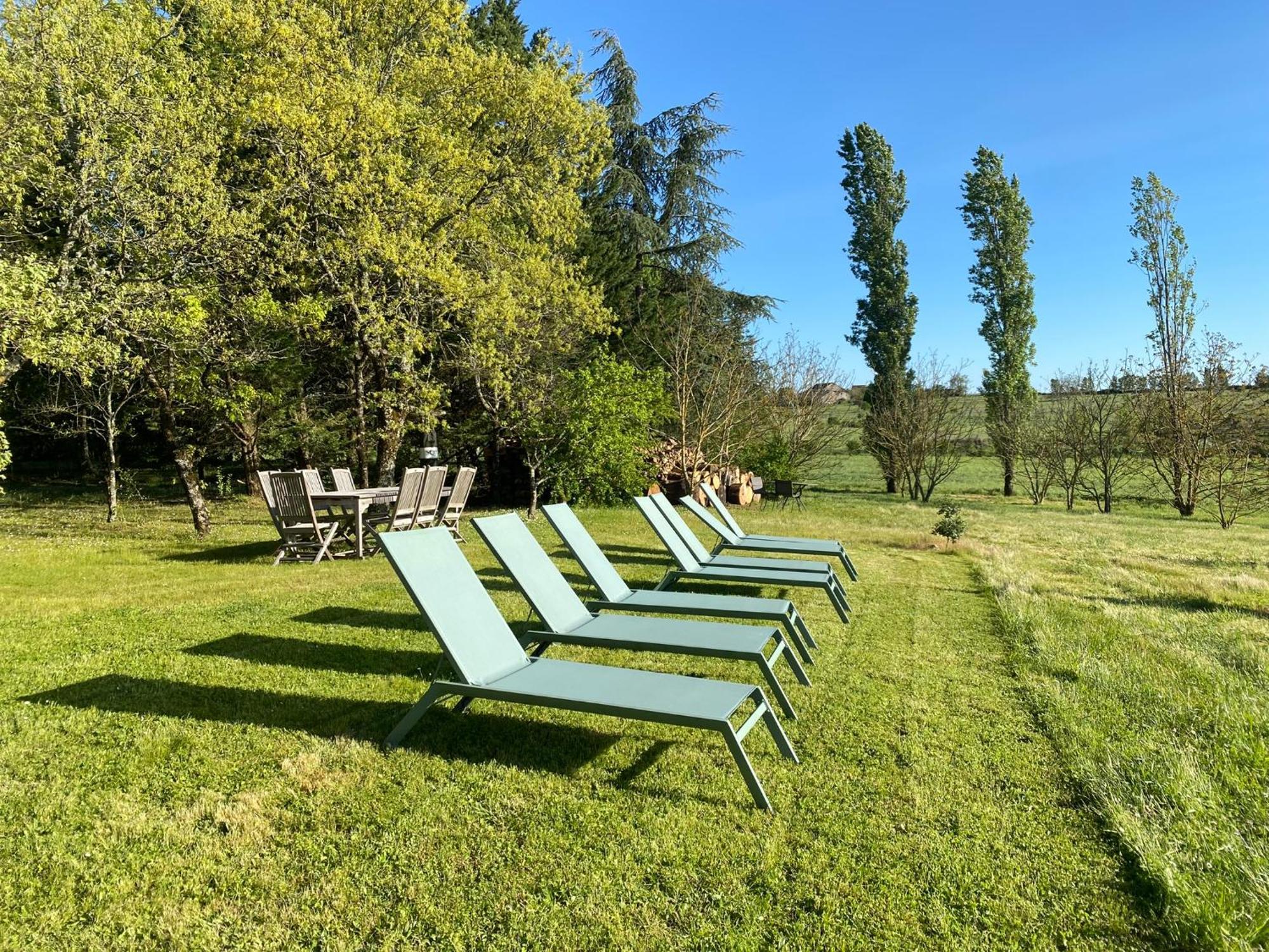 Le Clos Pastel Virac Exterior foto